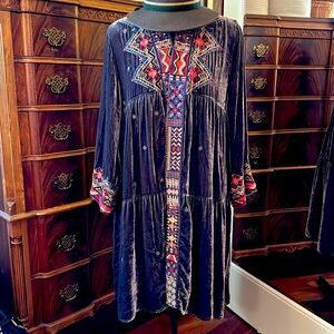 Johnny was velvet embroidered duster wrap